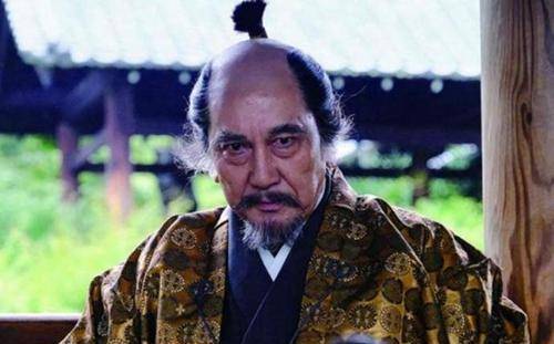 关原之战前,被德川家康掌握的内应,一个左右为难,一个