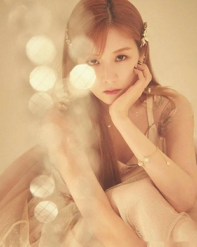 朴初珑45岁的魅力密码解锁:风采依旧,初珑不老,这世界怎能不为之倾倒