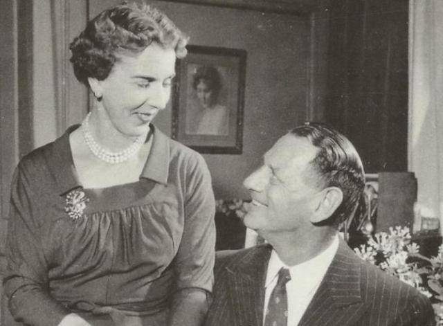 她是丹麦最美王后,膝下无子备受争议,3个女儿却都"赛天仙"_英格丽德