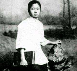 林徽因的老师,胡适的好友:她是头顶中国诸多第一的民国才女
