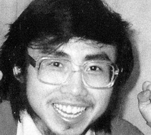 他是高考神童,15岁入北大,25岁卧轨自杀,死前含泪留下9字遗言_海子