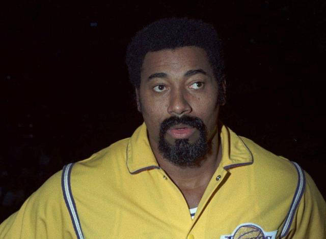 埃尔金·贝勒:超越荣耀,铭记传奇