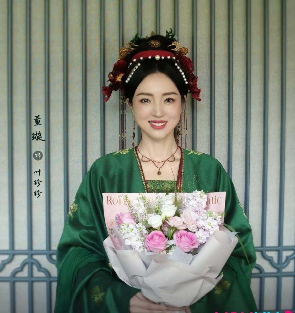 不扮嫩,不打针,人到中年演妈妈,45岁陈乔恩的情形值得赞扬_古装_状态