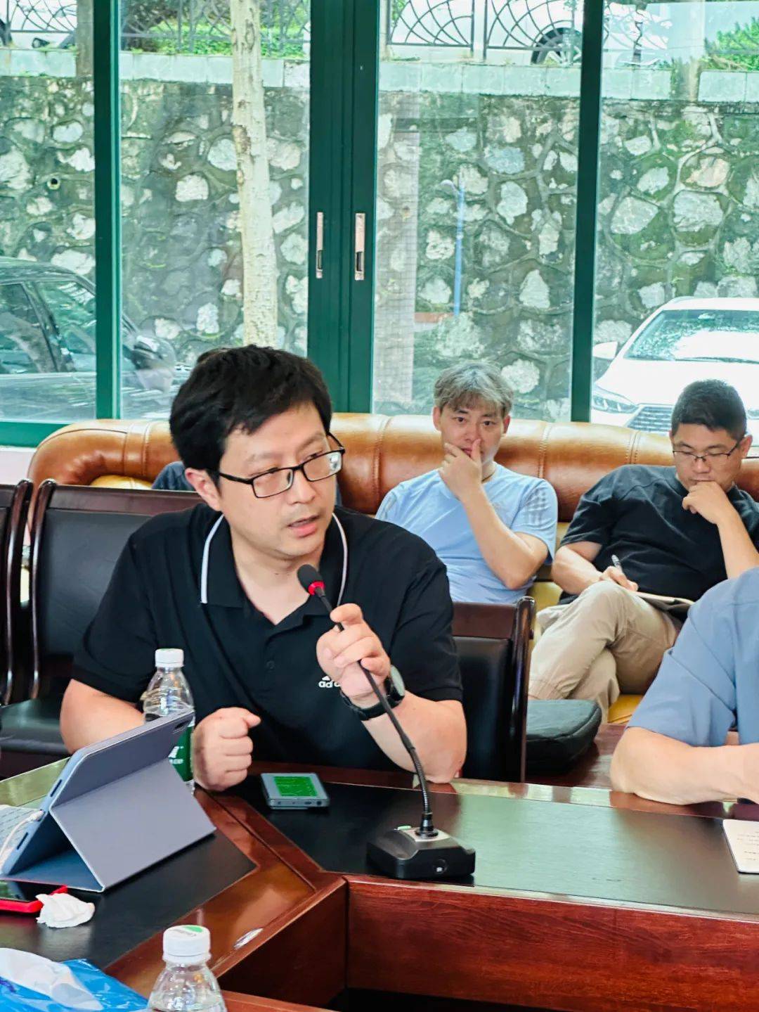 广州市教研院与番禺区教师发展中心莅临象贤中学开展教学视导工作