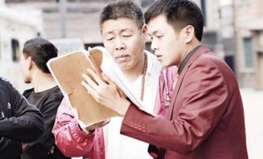 14年无绯闻,宠妻狂魔张若昀,不愧是内娱最后的纯爱战神