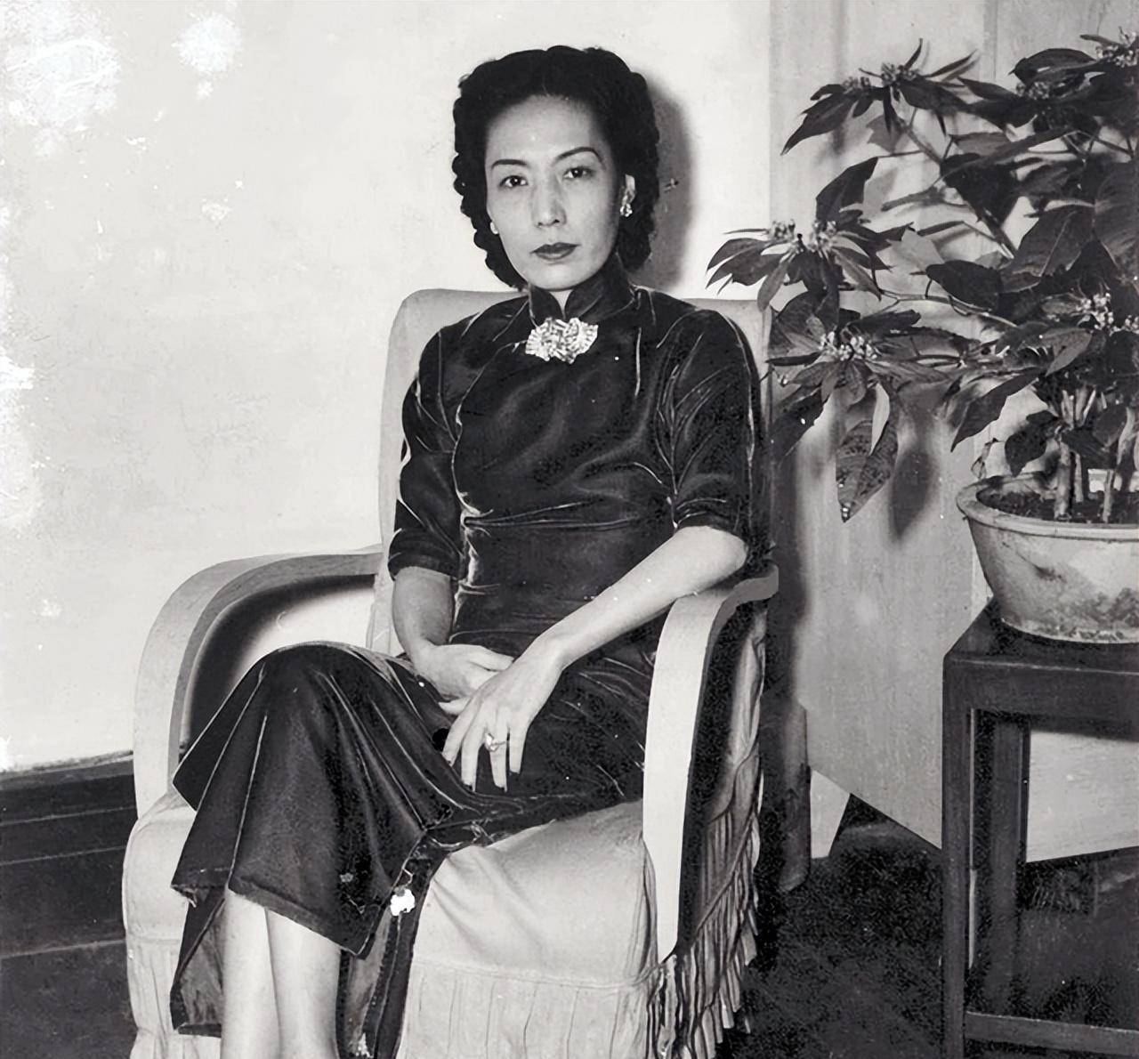 黄金_上海滩_沈月英