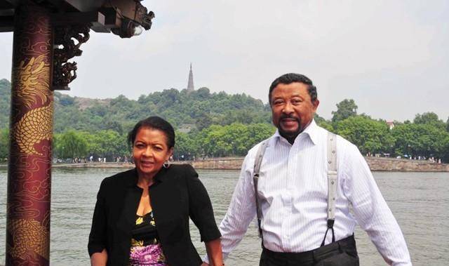 浙江温州人娶非洲总统女儿,74岁竞选总统,是赢是输?_加蓬_程志平_邦戈