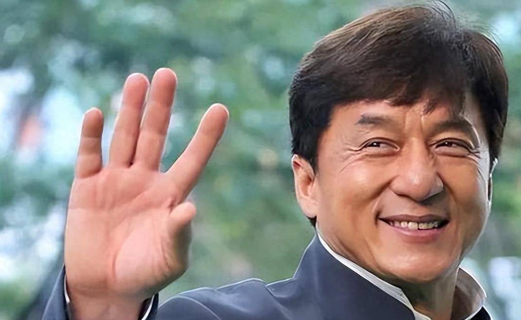 被名字"欺骗"的男星,明明是五大三粗,却有个娇滴滴的名字