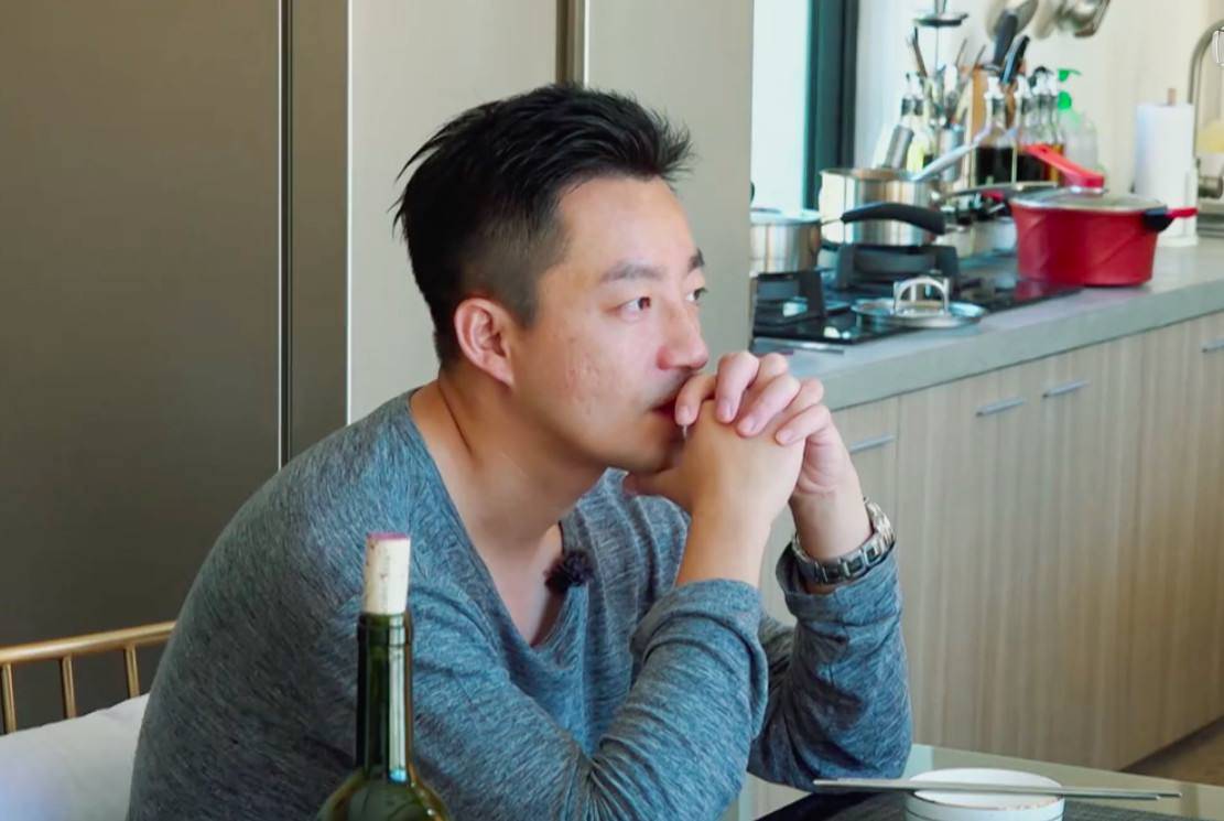 汪小菲湾湾直播秀亲情,儿女活泼抢镜,逗趣瞬间引欢笑