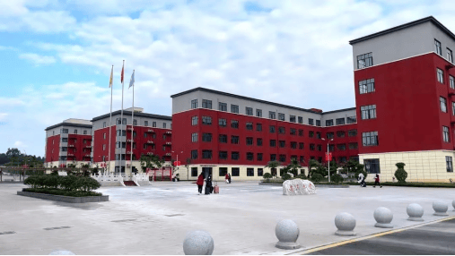 县求实高级中学屏山求实高中-23成都高中录取分数线-成都高中学校排名