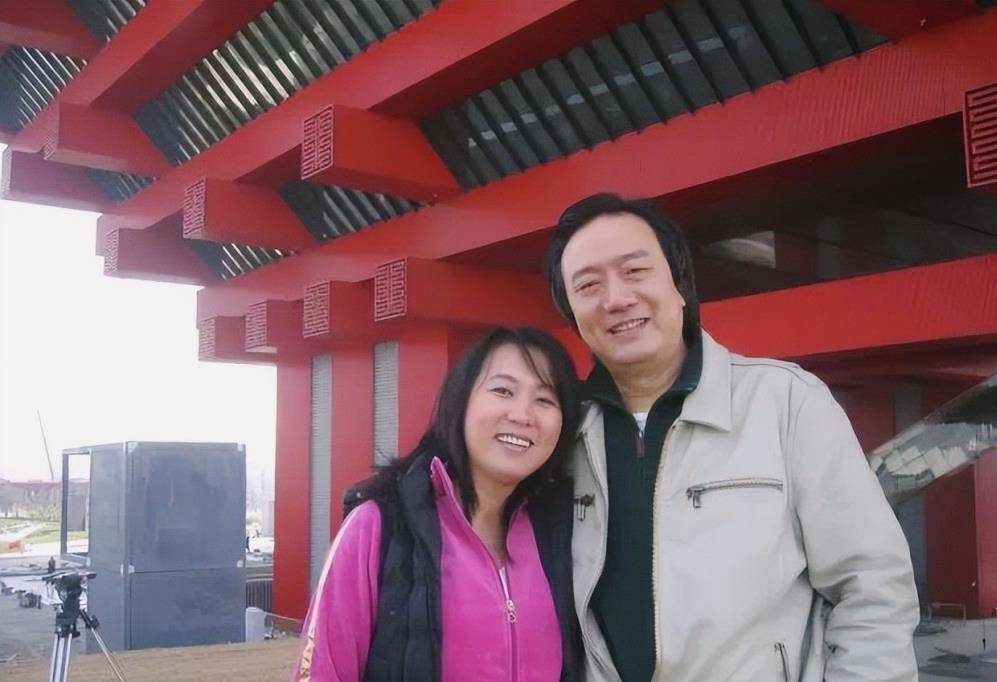 王军霞让黄天文二选一:要么离婚放她自由;要么把他所有的资产都转到她