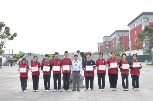 舞阳县第二高级中学图片