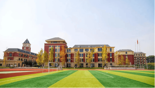 成都彭州宏德学校升学率怎么样-彭州宏德高中宿舍-彭州宏德中学校风