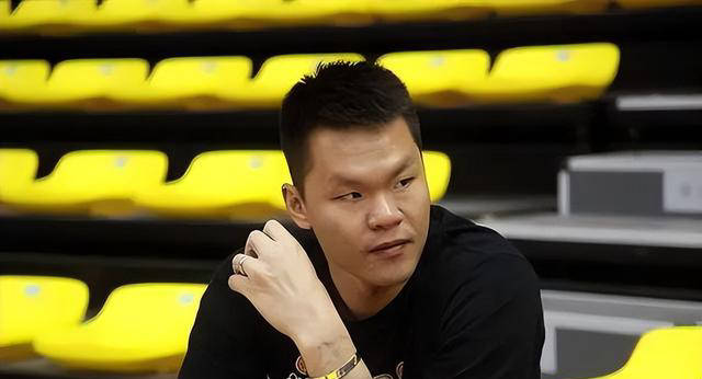cba最新动态:辽宁男篮亚冠之路受阻,北京看好祝铭震,萨林杰备受追捧