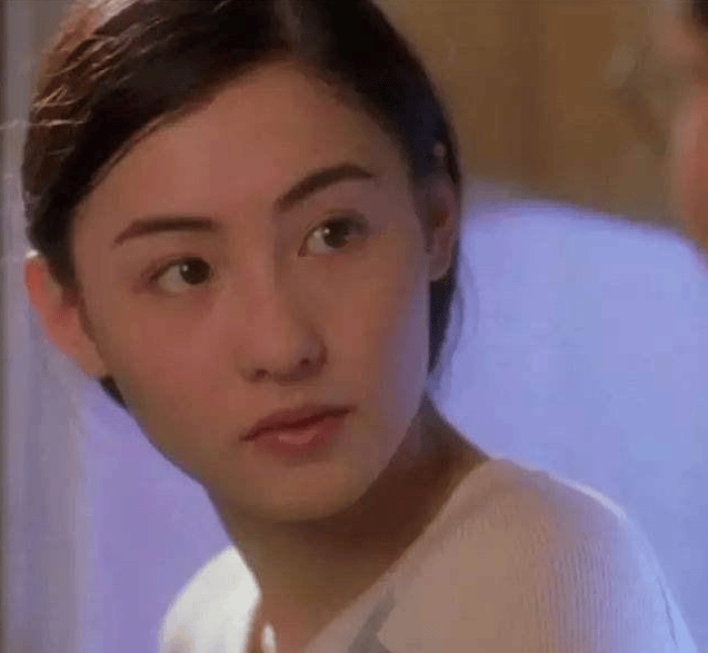 张柏芝哽咽控诉,如果没有赵薇从中作梗,谢霆锋就不会和王菲复合