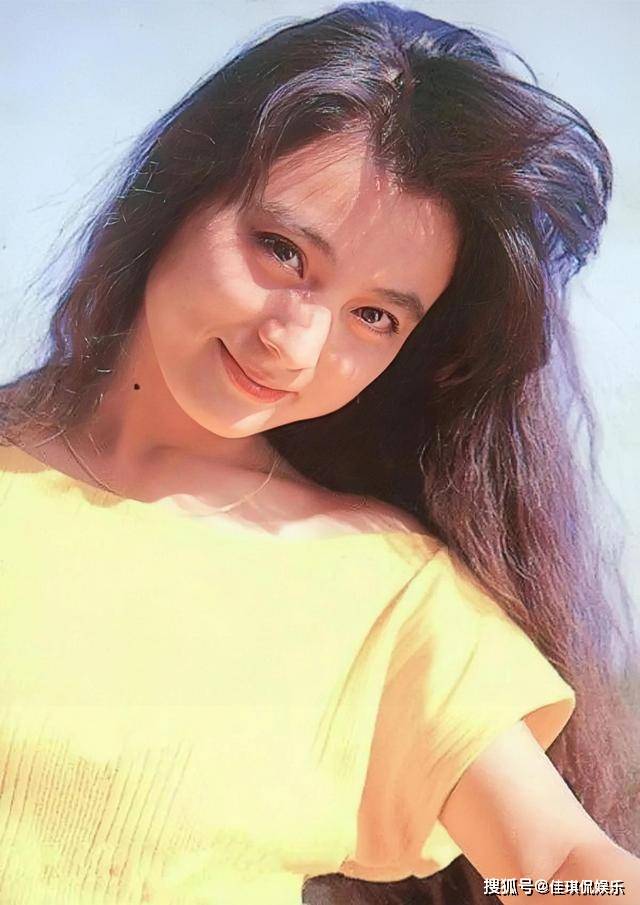 当年她出场4分钟,却惊艳几代人,拒绝出演"冯女郎"今身价过亿