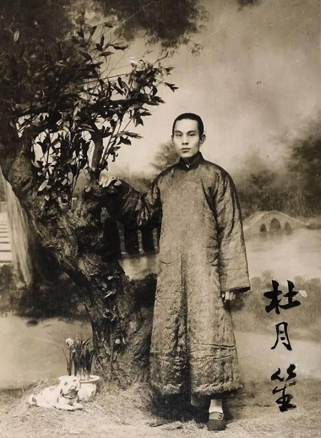 旧社会一丝绸老板为打官司拜入杜月笙门下,谁知赢了官司反而赔钱_墨林