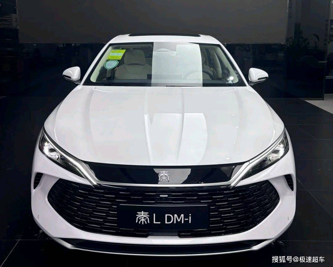 新款比亚迪秦 l dm-i:科技与实力的卓越呈现