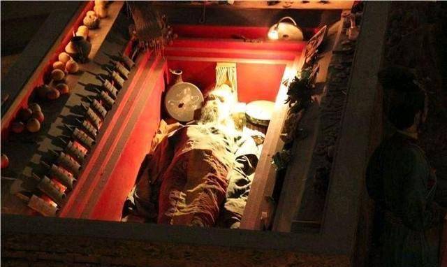 秦始皇陵中的八层谜团,其中之七已被揭开,唯有一项至今未能证实