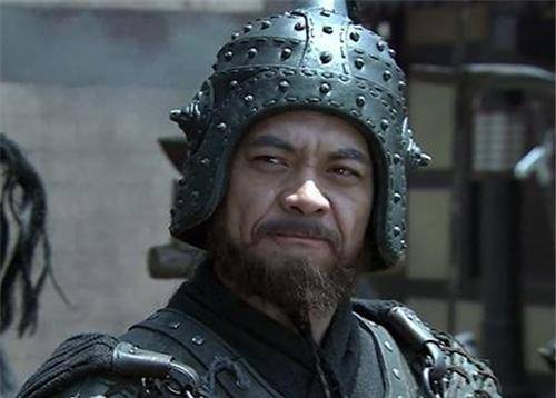 诸葛亮曾经评论马超与张飞是黥布,彭越那样的猛将,而关羽则是韩信那样