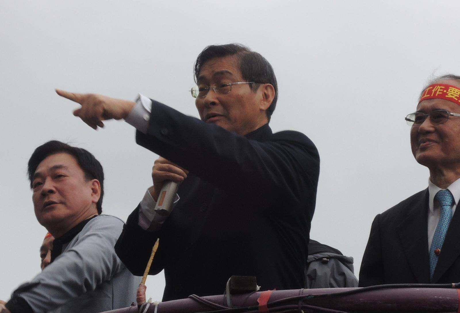 爱国大佬张安乐:16岁入黑帮24岁成老大,唯一梦想祖国统一