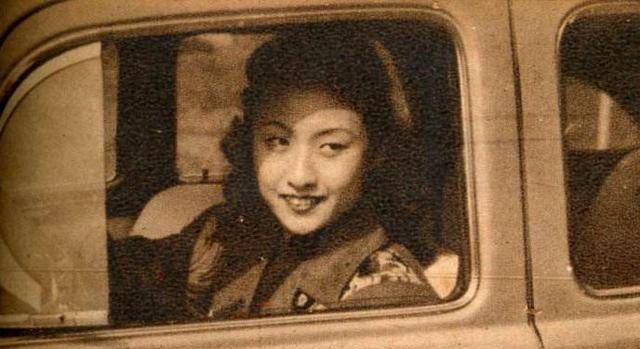 黄宗英:四段感情,养七个孩子,晚年仍追求爱情,95岁为武汉加油_赵丹妻