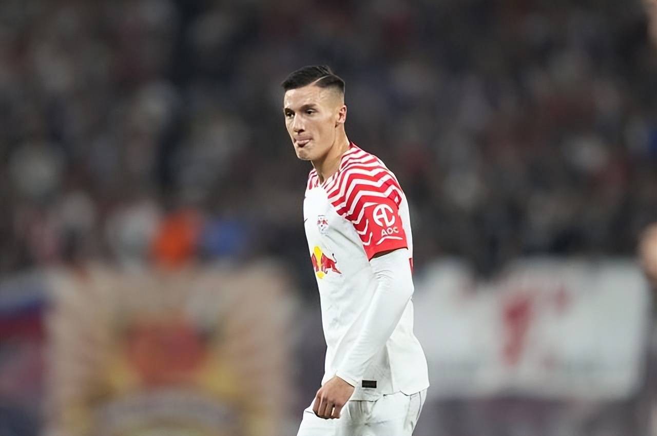 切尔西转会新闻综述:蓝军盯上西甲球星,对迈克尔·奥利斯的转会也充满