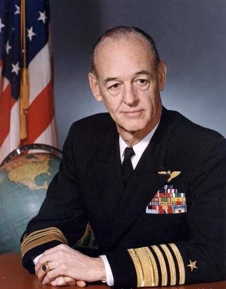 零式战机的克星 二战时期著名的空战战术"萨奇剪"