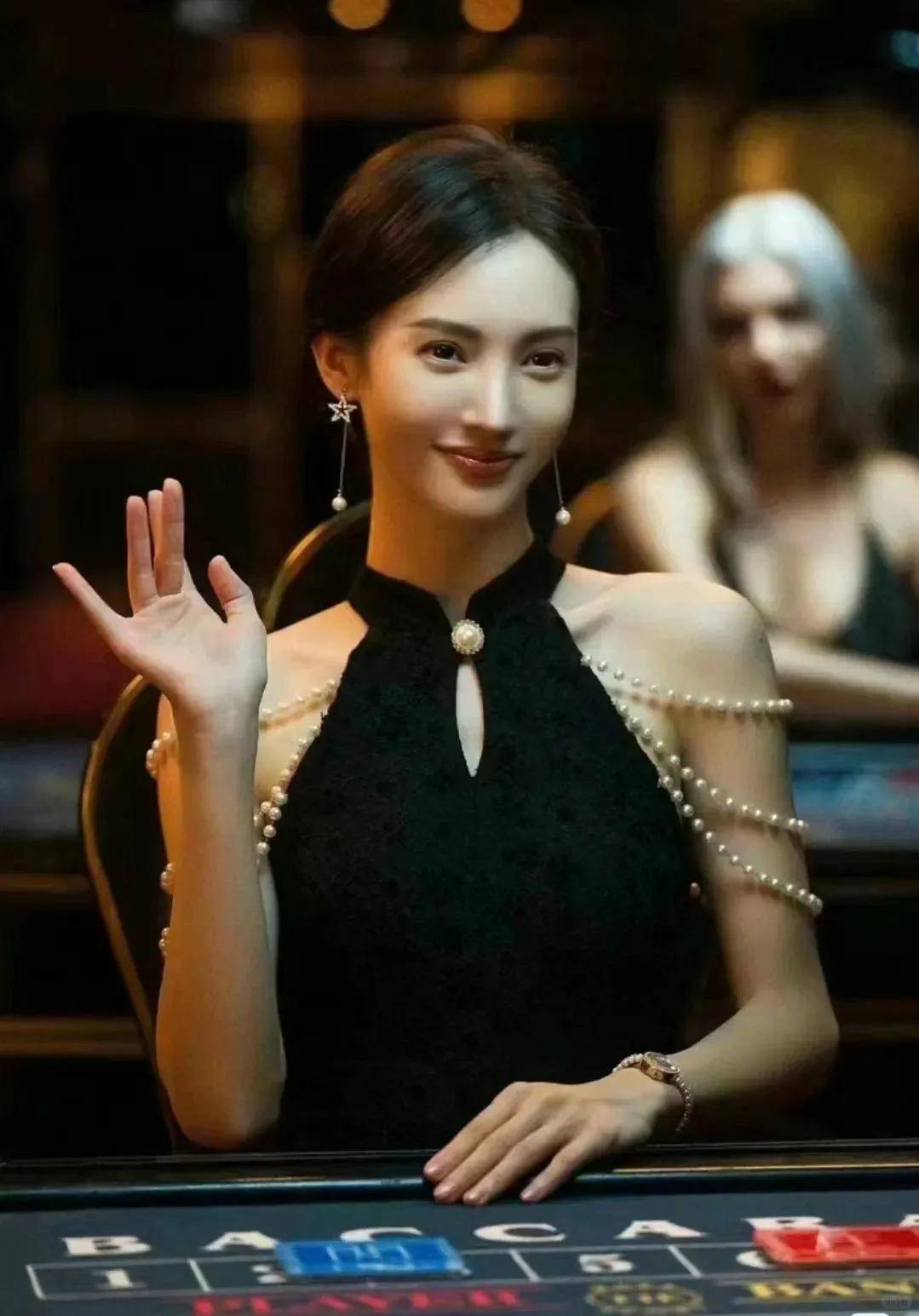 "内娱第一普女"爆火,全网无语:周迅接班人,就这?