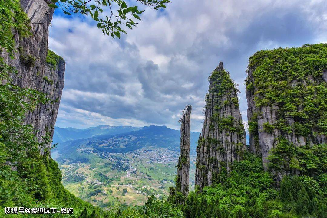 跟团去恩施旅游五天有哪些景点游玩,恩施五日游推荐行程,想省钱的一定