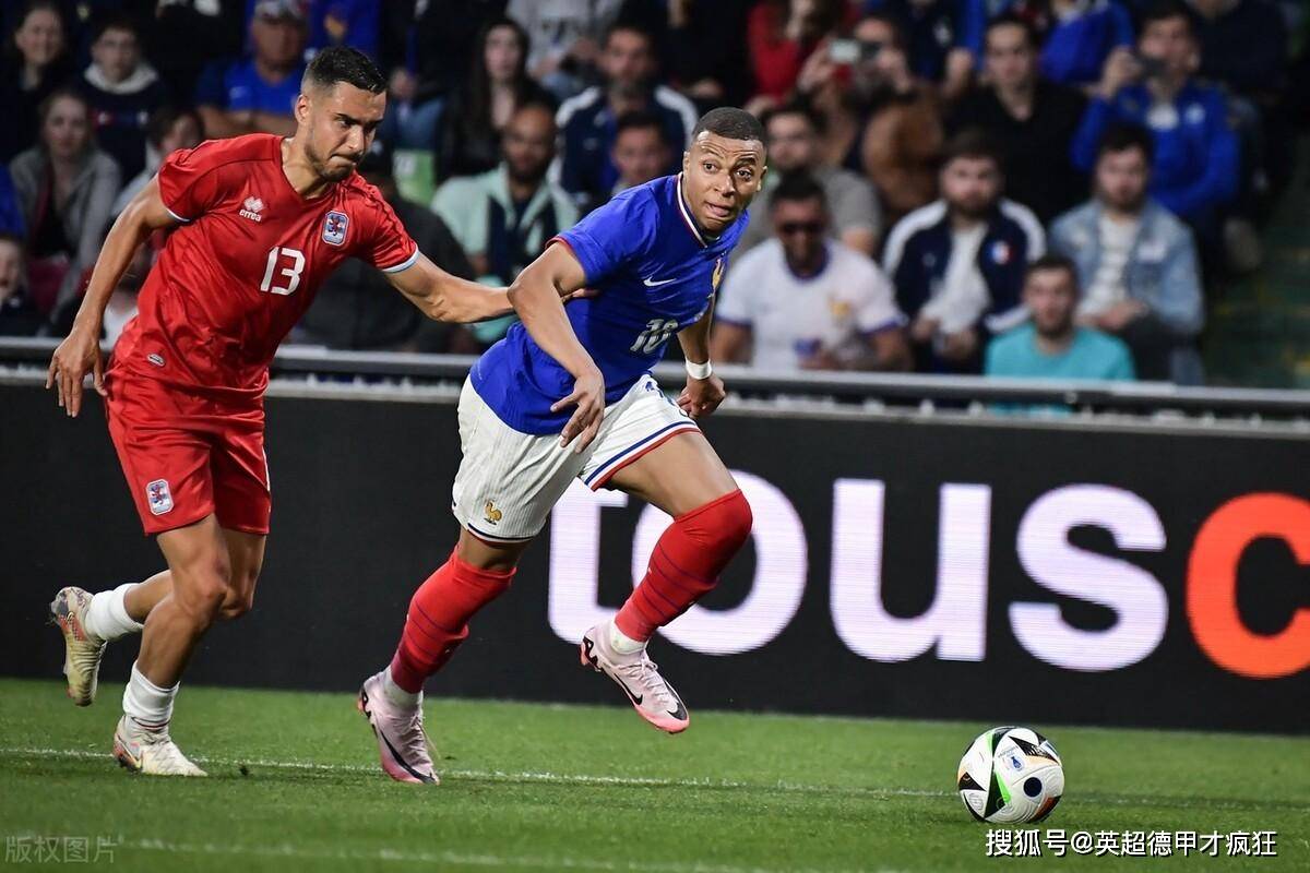 法国热身赛后或超英格兰成大热门,足球踢出了排球多点进攻味道!