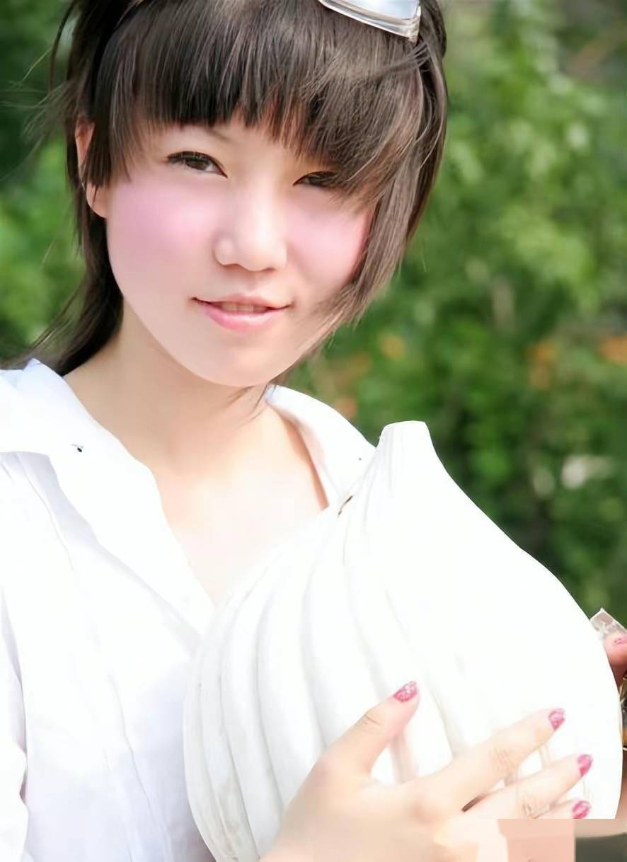 张筱雨的纯欲性感写真惊艳亮相,美貌,才华和魅力的完美融合,这谁顶得