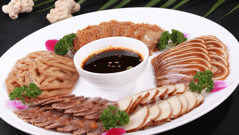 品味中国八大菜系:饮食文化的瑰宝与传承_菜品_人们_气候