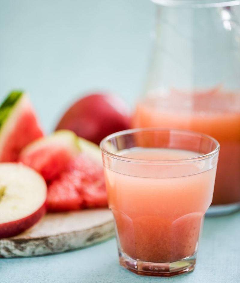西瓜苹果汁:夏日清爽,夏日饮品新选择