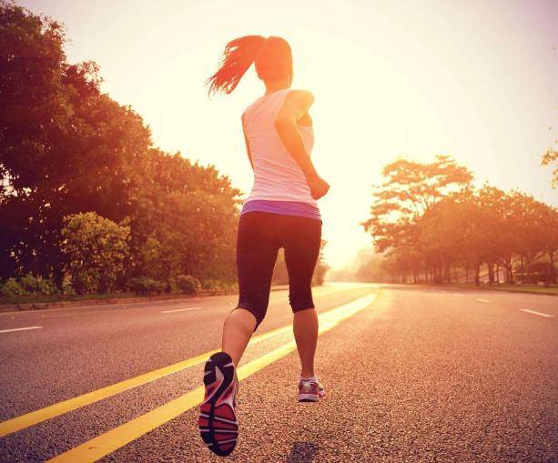 医生提醒:这几类人群不适合跑步_运动_身体_锻炼