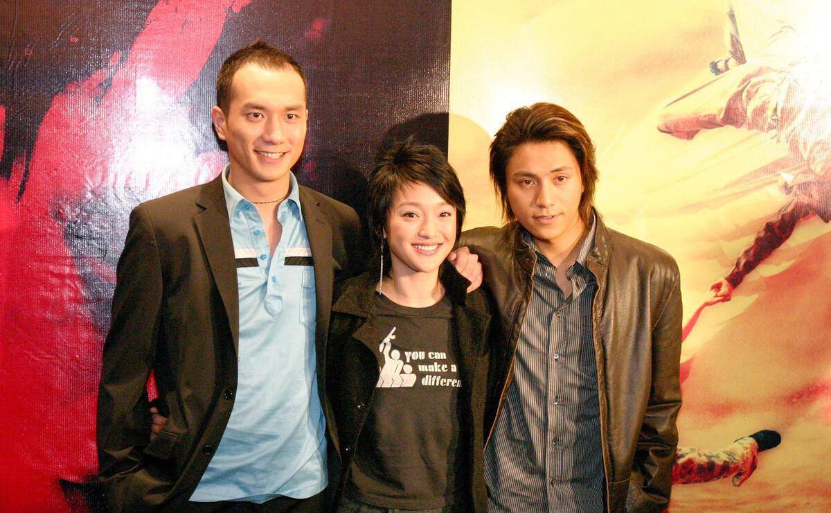 2004年,周迅在刘若英的介绍下认识了造型师李大齐