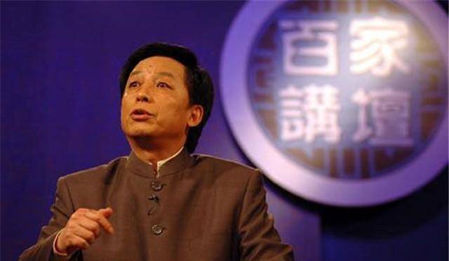 易中天:"学术明星"现已跌落神坛,离开武大只因"天气不好"?