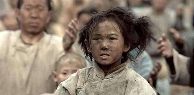 古代闹饥荒的时候,灾民为何宁可吃草根树皮,也不去捕鱼打猎呢?