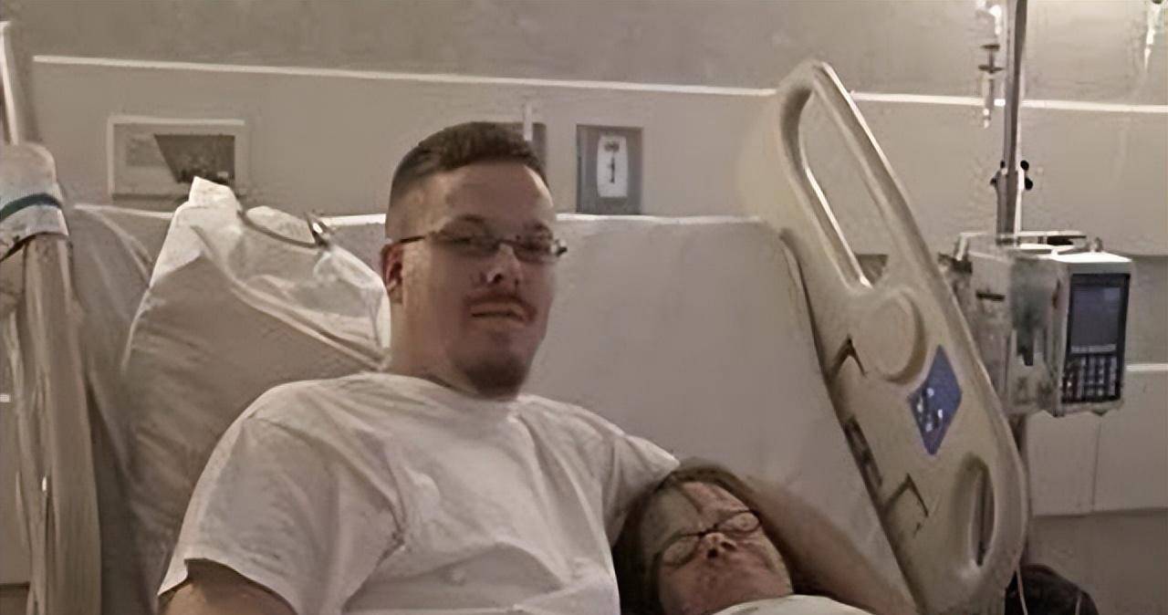 轰动一时的"世界最矮母亲":高0.7米,嫁1米8帅哥,生3娃后去世