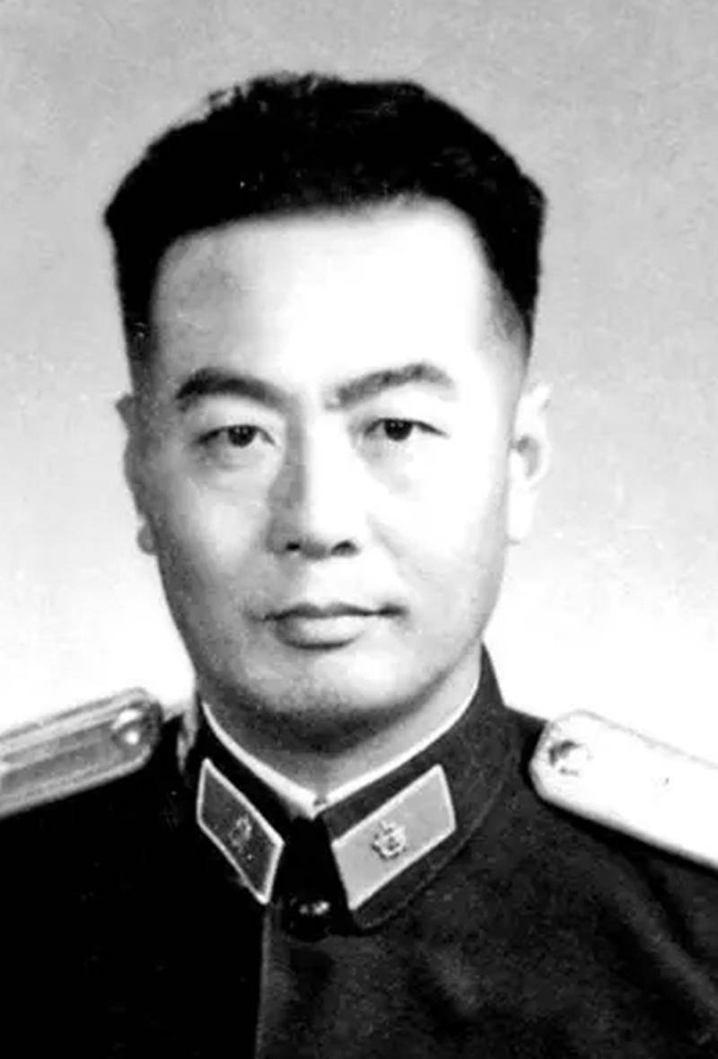军副师长,43岁授少将,66岁成为铁道部第五任部长_郭维城_东北军_将军