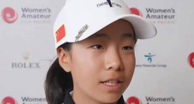刘国梁女儿勇夺高尔夫赛亚军!年仅14岁,展现运动天赋