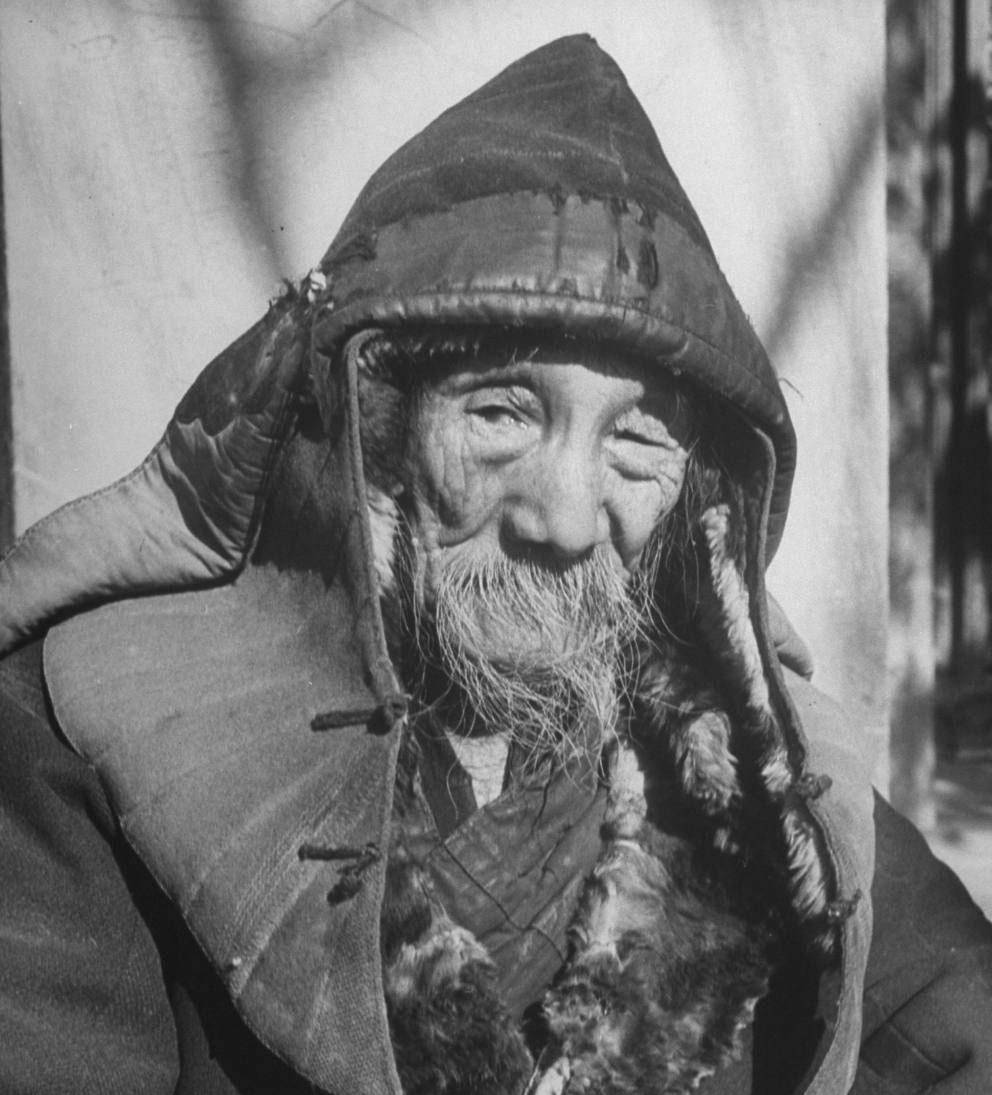 80年前道士:与和尚们截然不同,个个仙风道骨,图8才是华山论剑