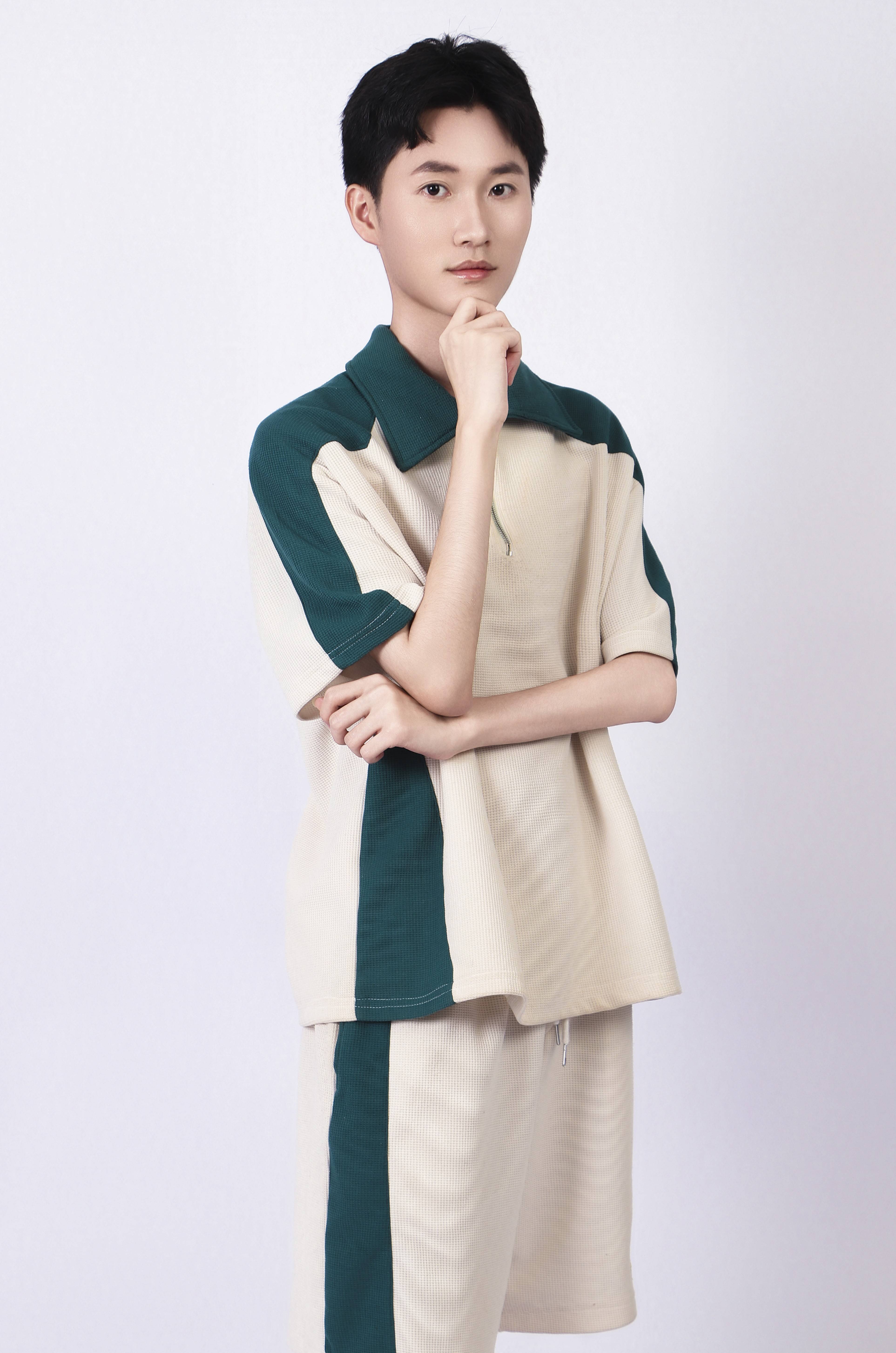 硬朗新主张,模特熊文慧风采尽显