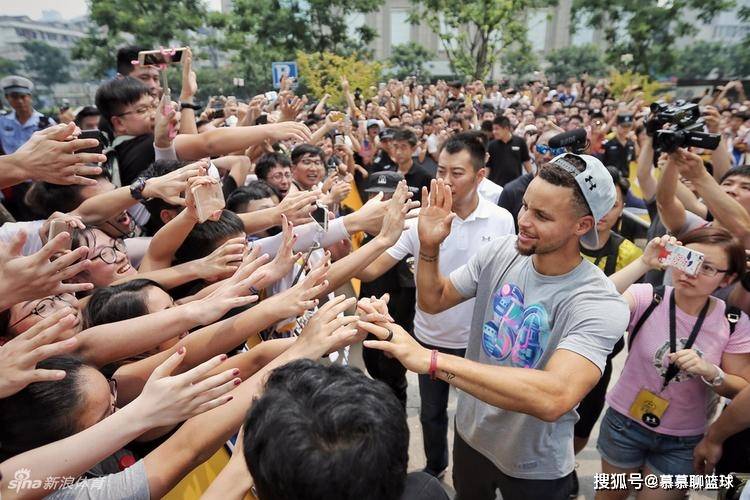 库里中国行定档9月份6天4站,追梦喊话:为什么不带上我呢?