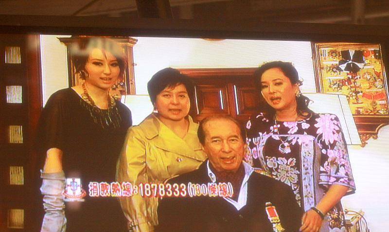 何鸿燊为什么可以娶四个老婆?这可不是什么"钞能力",是按大清律例