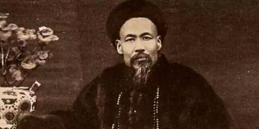 红顶商人胡雪岩:30年从放牛娃成为清朝首富,却在3天内破产落败