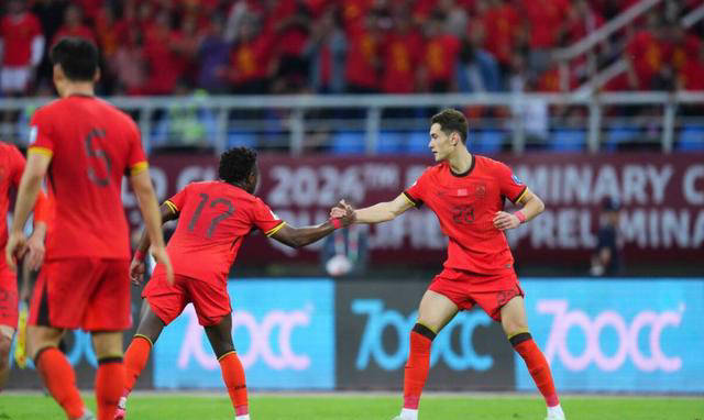 世预赛波澜壮阔:叙利亚绝杀惊艳,国足冲击晋级