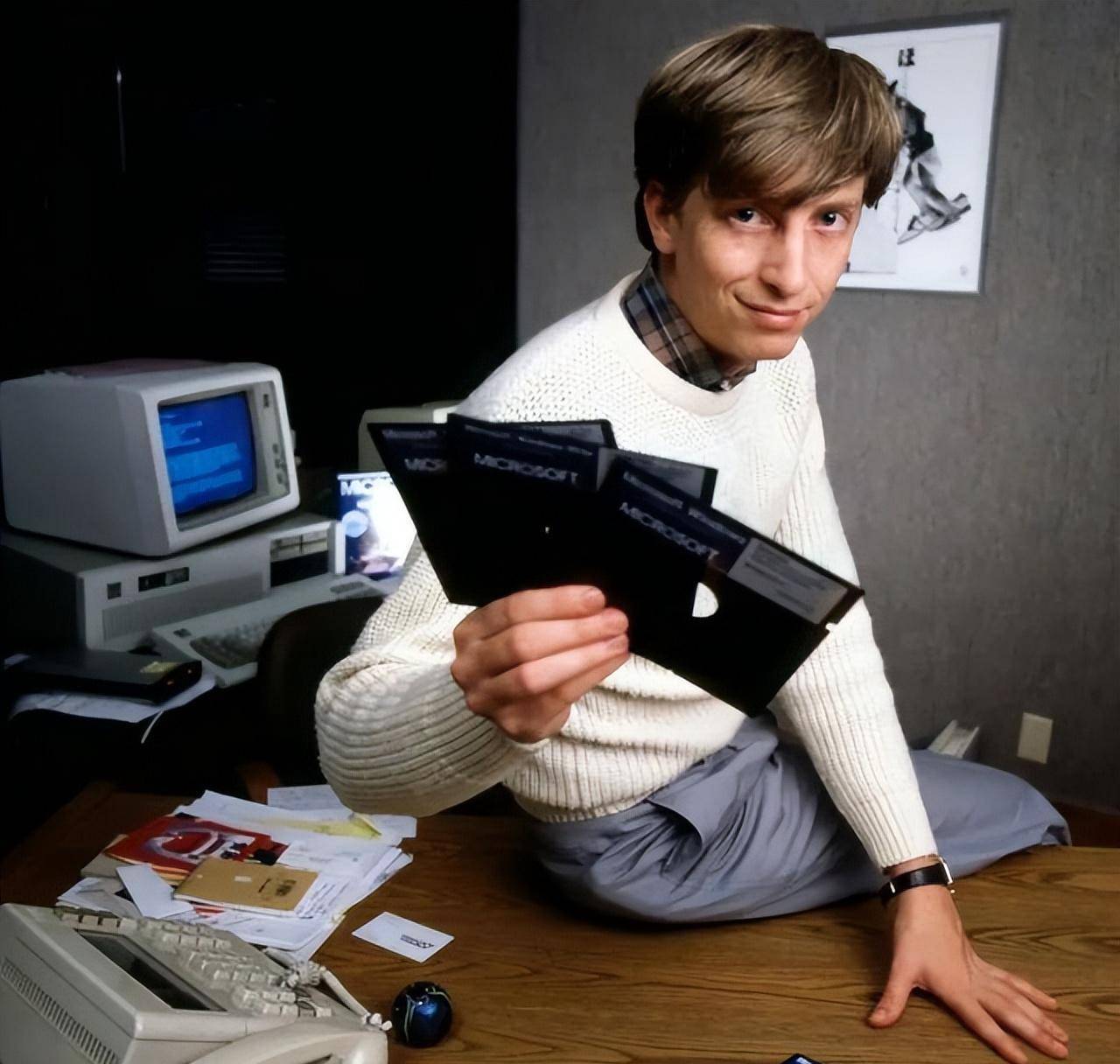 骂上热搜送进监狱,但他提前出狱了_比尔·盖茨_马丁·什克雷利_垄断