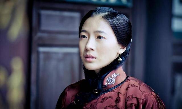 张作霖被炸死时,最小的夫人才23岁,他的夫人们结局如何?