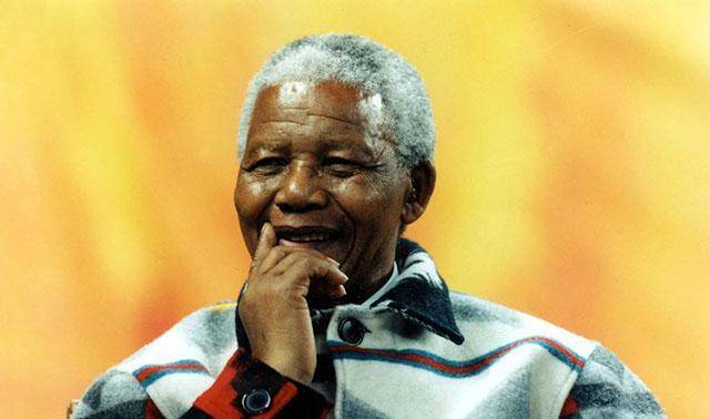 到底是民族英雄,还是南非罪人?细数曼德拉和他纯洁信念的功与过
